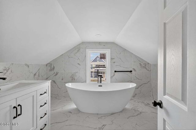 231 Mariaville Road, Rotterdam, NY 12306