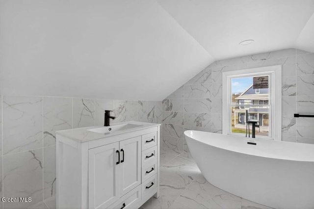 231 Mariaville Road, Rotterdam, NY 12306