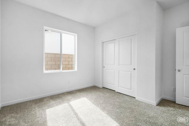 8316 Baldivia Court, Bakersfield, CA 93306