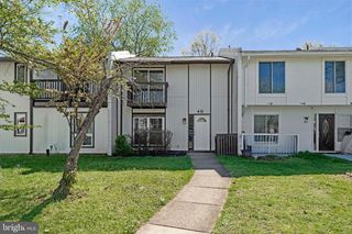 46 WEDGEDALE DR, Sterling, VA 20164