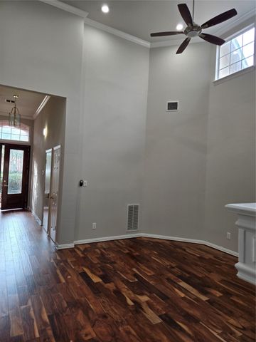 7700 Heather Ridge Court, Irving, TX 75063