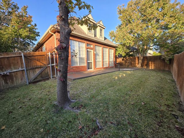 7700 Heather Ridge Court, Irving, TX 75063