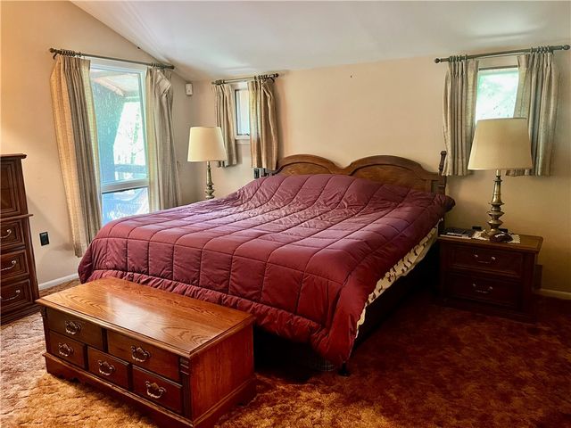 2035 West Washington Street, Bradford Town, PA 16701