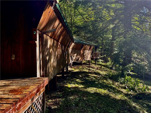 2035 West Washington Street, Bradford Town, PA 16701