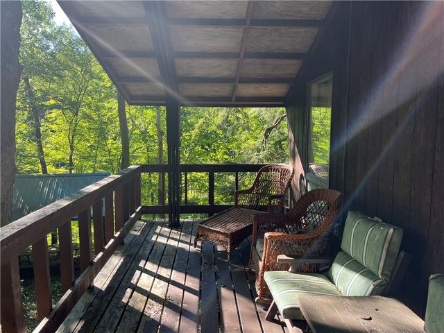 2035 West Washington Street, Bradford Town, PA 16701