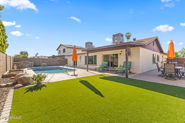 5358 W YUCCA Street, Glendale, AZ 85304