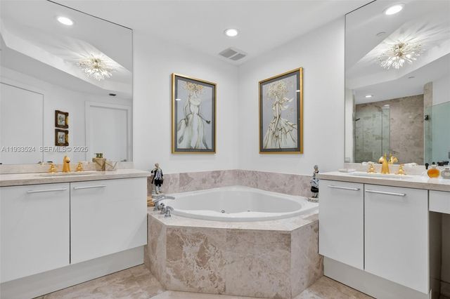 4100 Island Boulevard 1403, Aventura, FL 33160