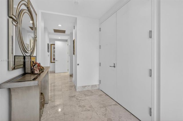 4100 Island Boulevard 1403, Aventura, FL 33160