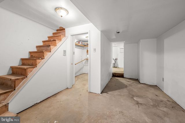 657 PORTLAND ST, Baltimore, MD 21230