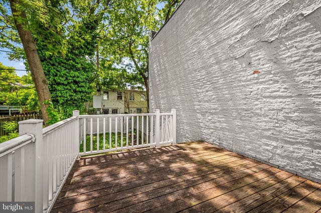 657 PORTLAND ST, Baltimore, MD 21230