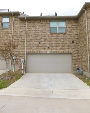 1255 Casselberry Drive, Flower Mound, TX 75028