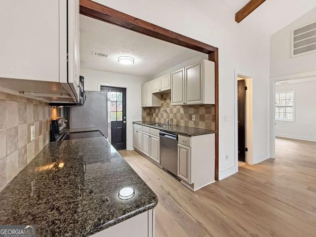 2735 Lakeside Trail, Cumming, GA 30041