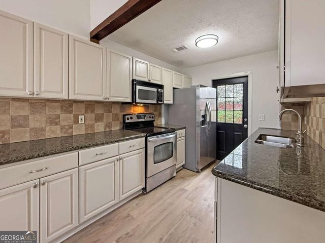 2735 Lakeside Trail, Cumming, GA 30041