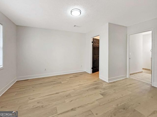 2735 Lakeside Trail, Cumming, GA 30041