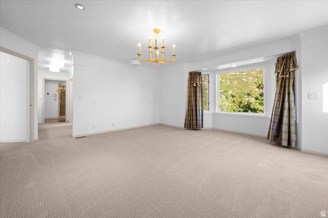 6082 BREEZE CIR, Ogden, UT 84403