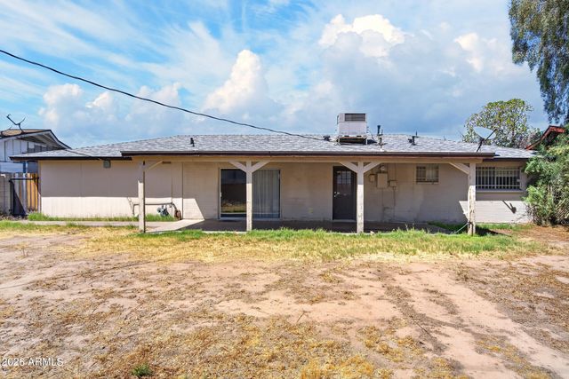 3519 W HARMONT Drive, Phoenix, AZ 85051