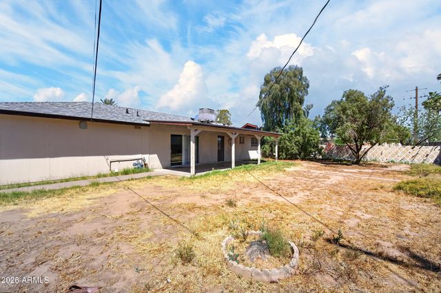 3519 W HARMONT Drive, Phoenix, AZ 85051