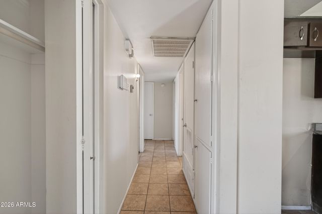 3519 W HARMONT Drive, Phoenix, AZ 85051