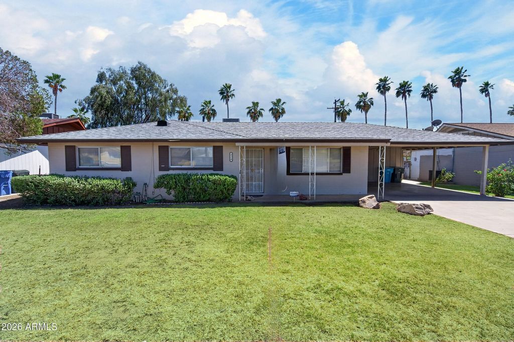 3519 W HARMONT Drive, Phoenix, AZ 85051