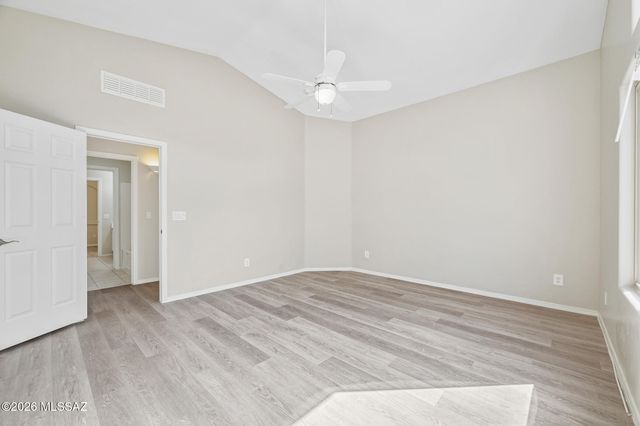 10452 E Pike Street, Tucson, AZ 85747