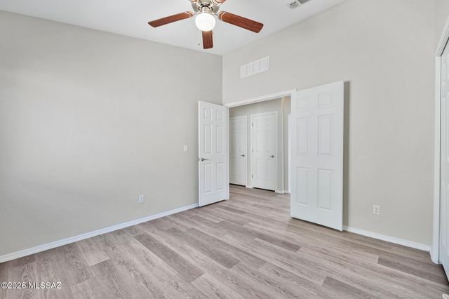 10452 E Pike Street, Tucson, AZ 85747