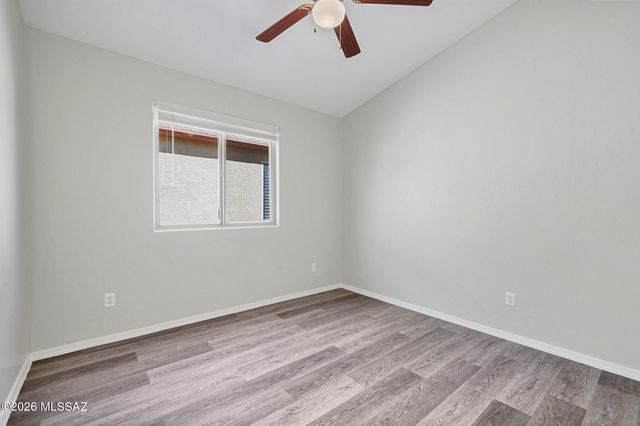 10452 E Pike Street, Tucson, AZ 85747