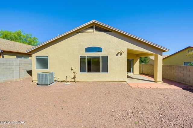 10452 E Pike Street, Tucson, AZ 85747