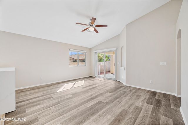 10452 E Pike Street, Tucson, AZ 85747