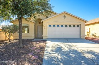 10452 E Pike Street, Tucson, AZ 85747