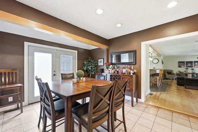 26 Paderewski Street, Chicopee, MA 01013