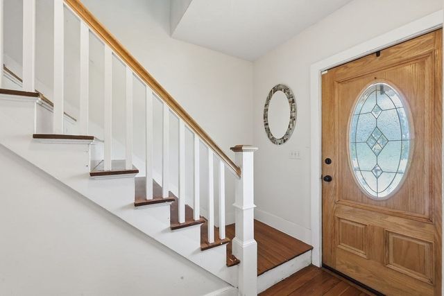 26 Paderewski Street, Chicopee, MA 01013