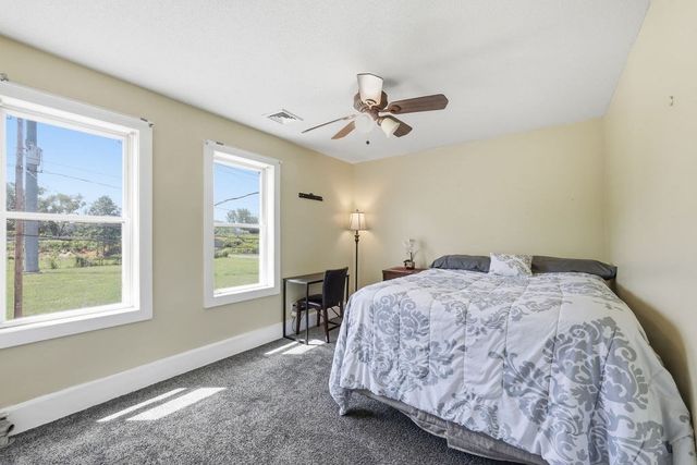 26 Paderewski Street, Chicopee, MA 01013