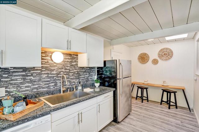 137 Diablo Ct, Pleasant Hill, CA 94523