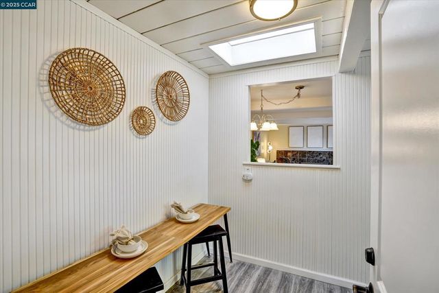 137 Diablo Ct, Pleasant Hill, CA 94523