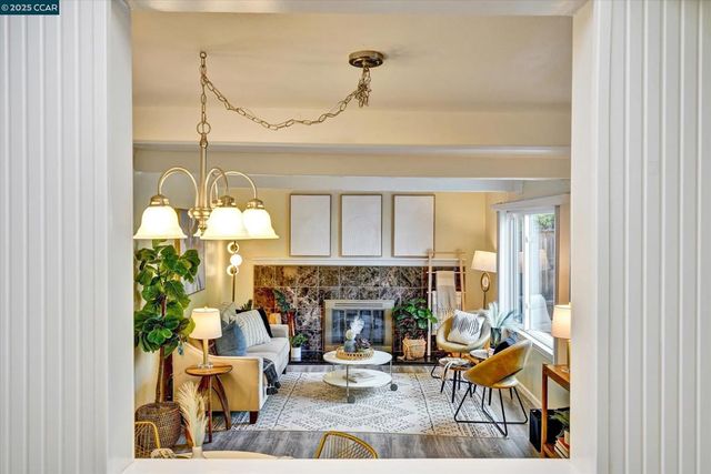 137 Diablo Ct, Pleasant Hill, CA 94523