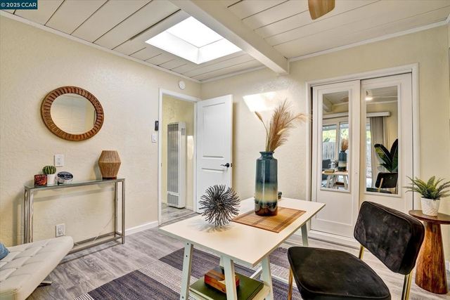 137 Diablo Ct, Pleasant Hill, CA 94523