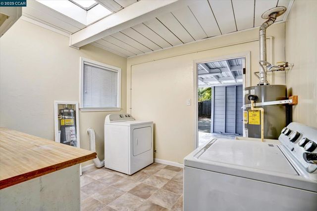 137 Diablo Ct, Pleasant Hill, CA 94523