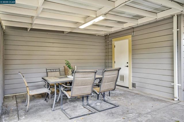 137 Diablo Ct, Pleasant Hill, CA 94523