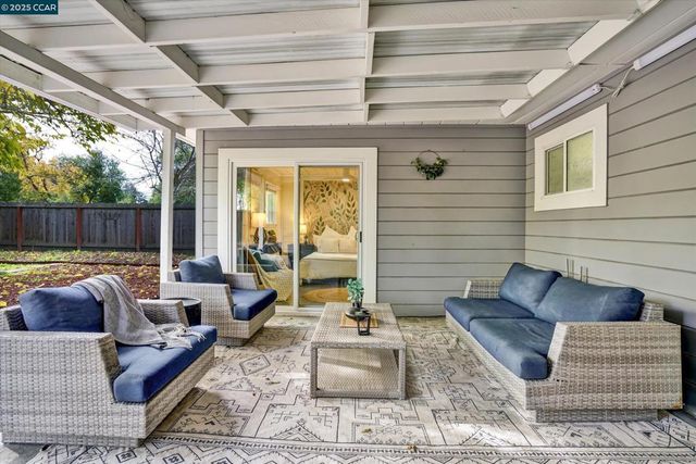 137 Diablo Ct, Pleasant Hill, CA 94523