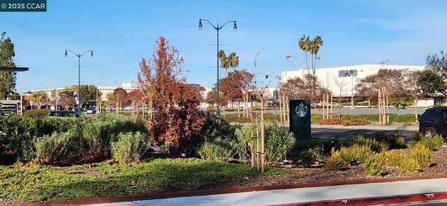 137 Diablo Ct, Pleasant Hill, CA 94523