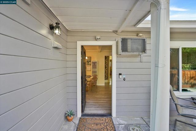 137 Diablo Ct, Pleasant Hill, CA 94523