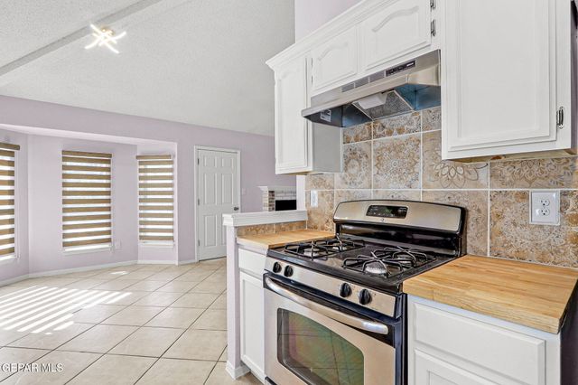 1716 WOOD QUAIL Way, El Paso, TX 79936