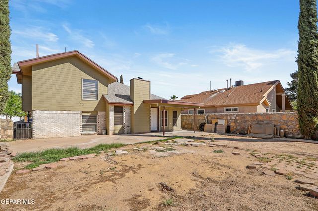 1716 WOOD QUAIL Way, El Paso, TX 79936