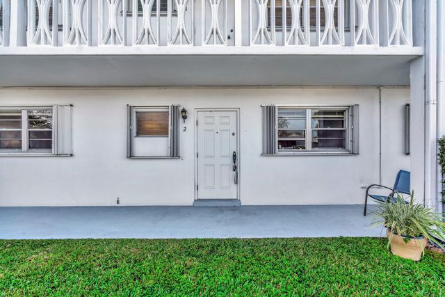 3154 Meridian Way S 2, Palm Beach Gardens, FL 33410