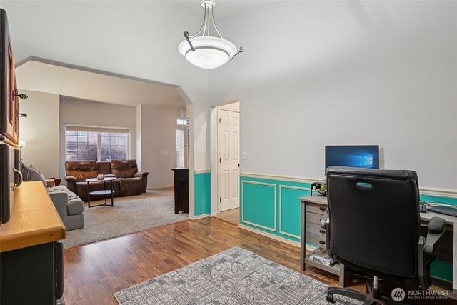 9516 173rd Street Ct E, Puyallup, WA 98375