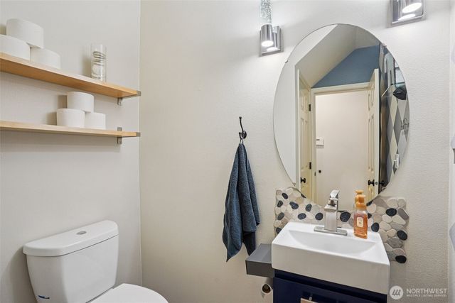 9516 173rd Street Ct E, Puyallup, WA 98375