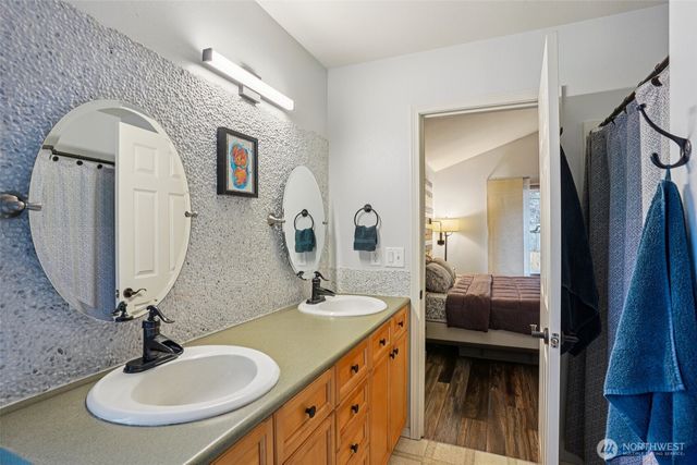 9516 173rd Street Ct E, Puyallup, WA 98375