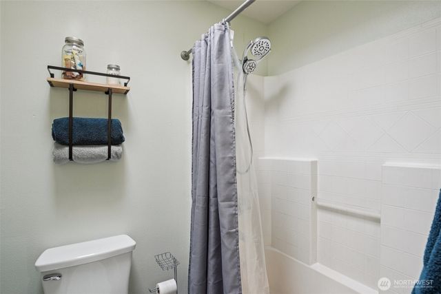 9516 173rd Street Ct E, Puyallup, WA 98375