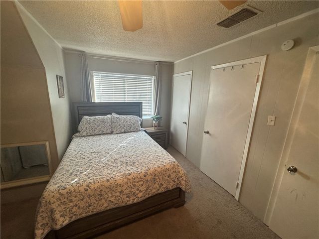 5734 Tanglewood Dr, Corpus Christi, TX 78412