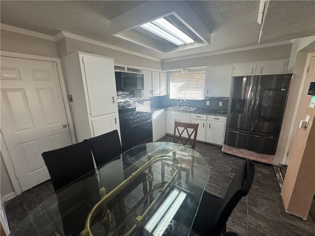 5734 Tanglewood Dr, Corpus Christi, TX 78412